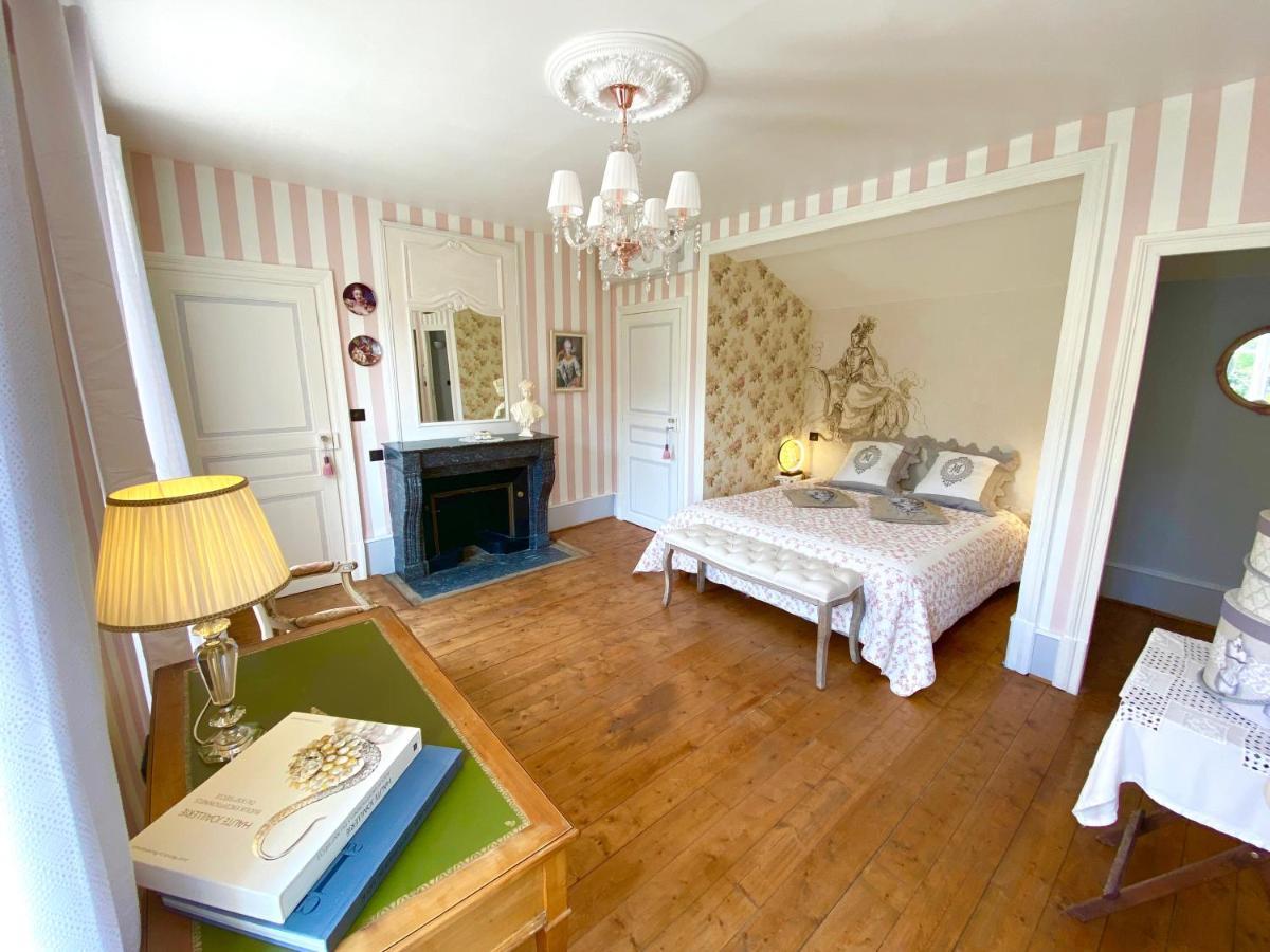 Chateau Des Janroux Juliénas Kamer foto